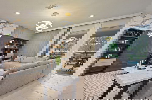 Foto 30 - Luxury Disney Home W/private Pool Spa Game Bar