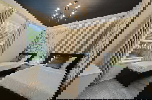 Foto 16 - Luxury Disney Home W/private Pool Spa Game Bar