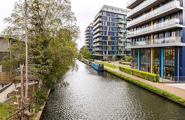 Vibrant London Canal Apartment - Foto 26
