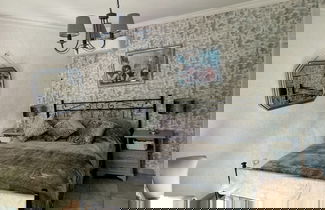Photo 2 - Apartment With Air-con and Pool