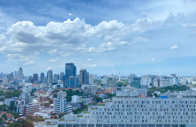 Strategic And Comfy Studio Menteng Park Apartment - Photo 16