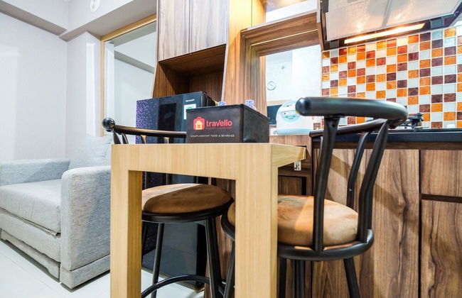 Classic 2BR Bassura City Apartment - Photo 14