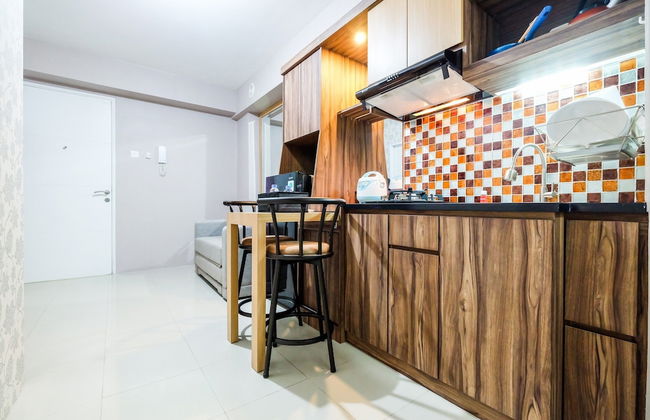 Classic 2BR Bassura City Apartment - Photo 9