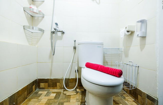 Classic 2BR Bassura City Apartment - Photo 24