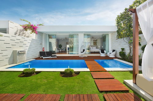 Photo 4 - The Daha Luxury Villas