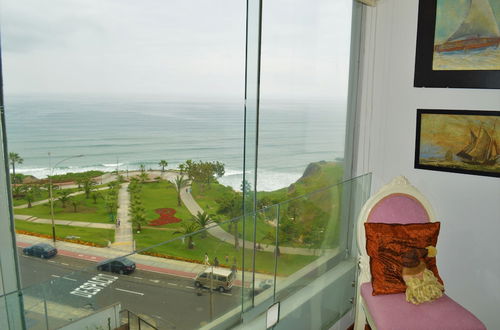 Foto 9 - Modern Miraflores Apartment Ocean View