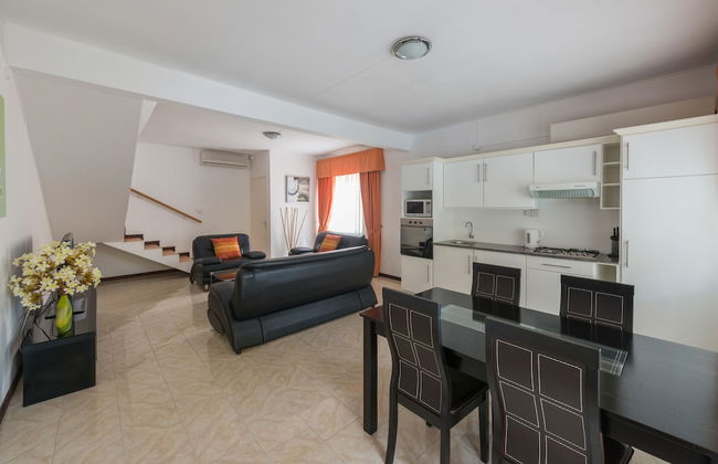 Wanna Studio Apartments - Photo 6
