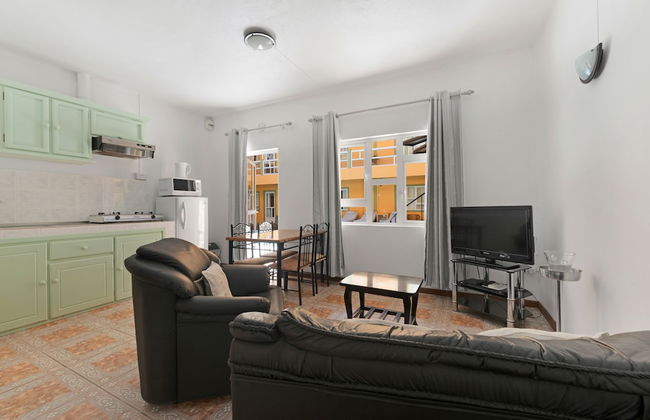 Wanna Studio Apartments - Photo 10