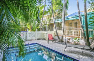 Foto 1 - Paradise Place by Avantstay Key West Old Town Condo w/ Shared Pool