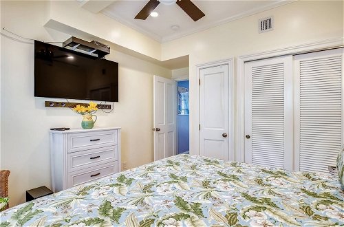 Photo 2 - Paradise Place by Avantstay Key West Old Town Condo w/ Shared Pool