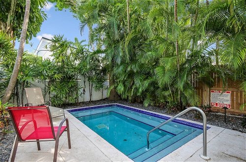 Foto 11 - Paradise Place by Avantstay Key West Old Town Condo w/ Shared Pool