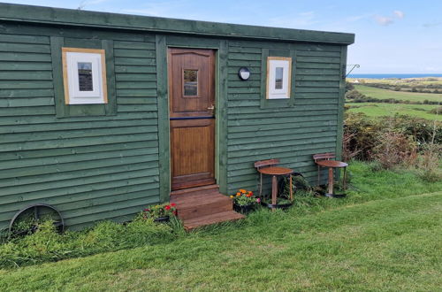 Photo 25 - Stunning 1-bed Shepherd hut