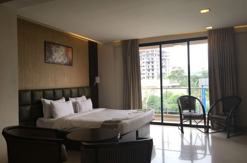 Photo 8 - Vinstar Serviced Apartments