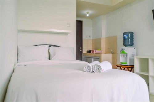 Photo 3 - Comfy and Homey Serpong Greenview Studio Apartment