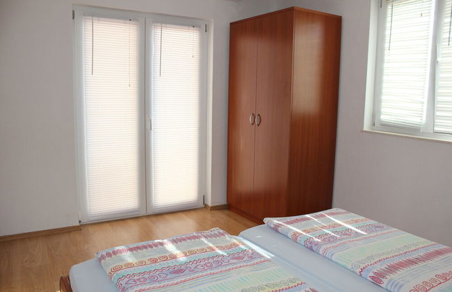 Welcome to Apartments 4 Dolphins, Rogoznica, Croatia - Foto 5