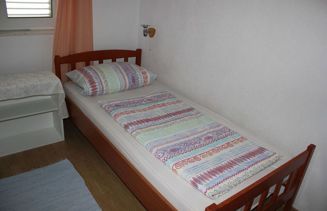 Welcome to Apartments 4 Dolphins, Rogoznica, Croatia - Foto 3