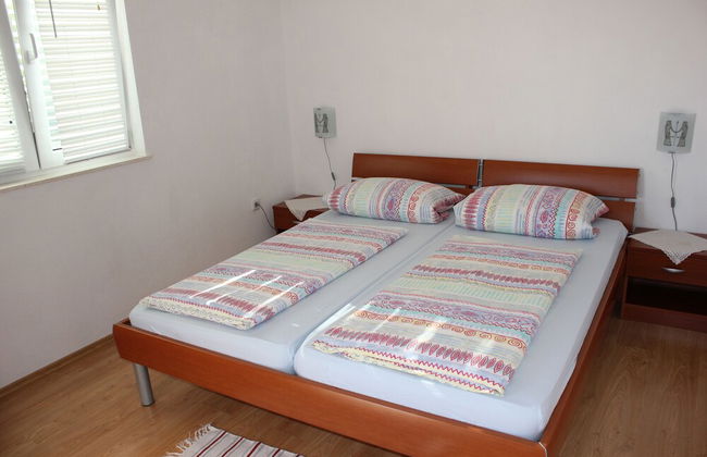 Welcome to Apartments 4 Dolphins, Rogoznica, Croatia - Foto 2