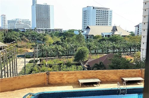 Photo 12 - Thepthip Mansion Pattaya 5th Floor Studio Apartment