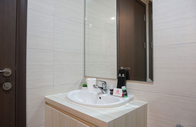 Comfy Studio Ciputra International Apartment - Foto 16