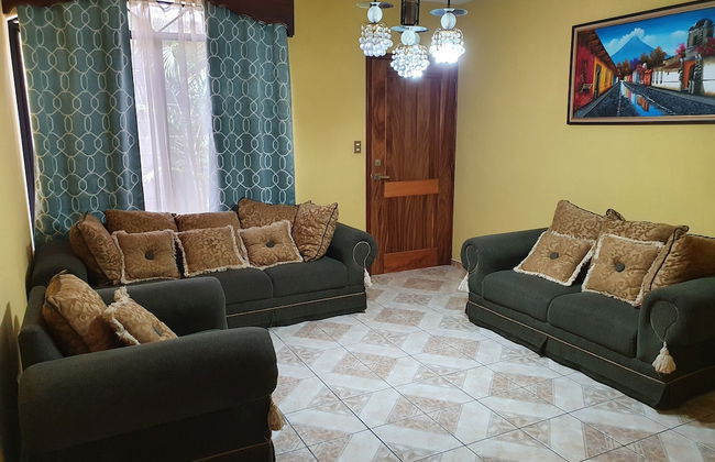 Casa hermosa a 20 minutos del aeropuerto - Foto 13