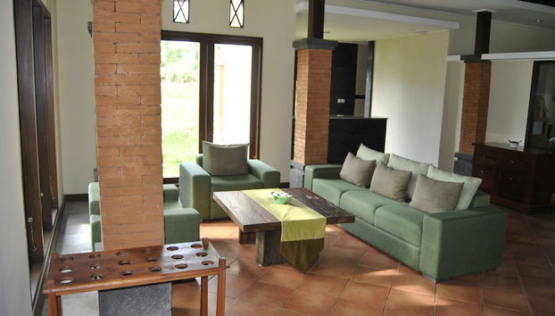 Lobby-Lounge