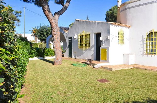 Foto 16 - Located on a Quiet Cul-de-sac, Just Within 1 Mile From the Centre of Vilamoura