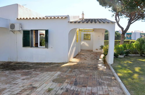 Foto 20 - Located on a Quiet Cul-de-sac, Just Within 1 Mile From the Centre of Vilamoura