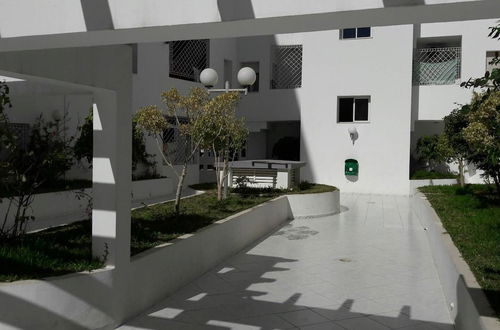 Photo 34 - Rent Apartment F4 Richly Furnished In Tunis