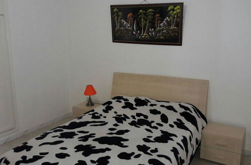 Photo 15 - Rent Apartment F4 Richly Furnished In Tunis