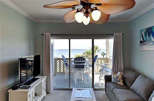 Foto 25 - Baywatch by Southern Vacation Rentals