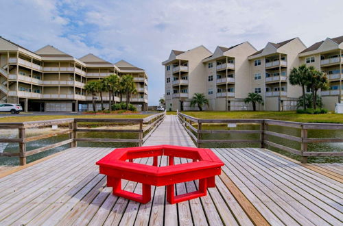 Foto 28 - Baywatch by Southern Vacation Rentals