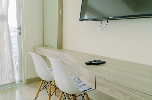 Photo 8 - Elegant and Comfy Studio at Menteng Park Apartment