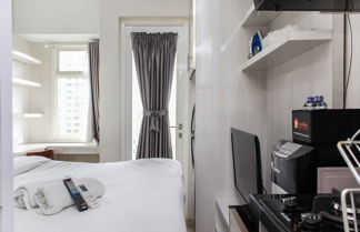 Photo 1 - Nice And Cozy Studio Apartment At Springlake Summarecon Bekasi