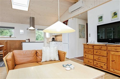 Photo 11 - 6 Person Holiday Home in Jerup