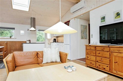 Photo 12 - 6 Person Holiday Home in Jerup