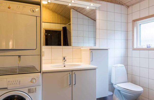 6 Person Holiday Home in Henne - Foto 17