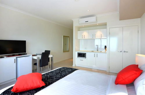 Photo 6 - Bunbury Seaview Apartments