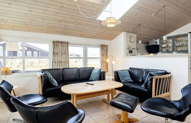 8 Person Holiday Home in Lokken - Foto 10