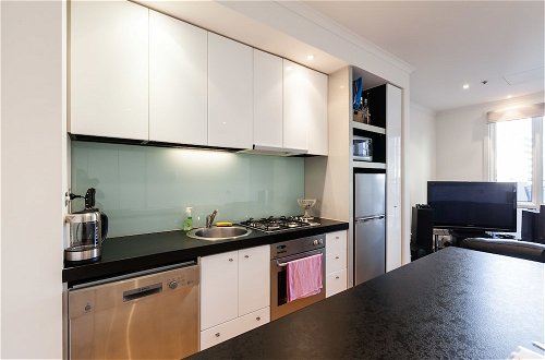 Foto 11 - CLAUDE, 2BDR Melbourne Apartment