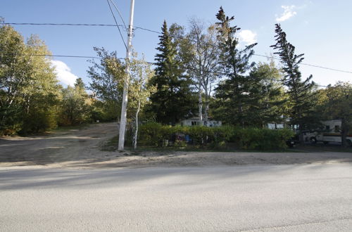 Photo 36 - Lakefront Cottage in Manitou Beach