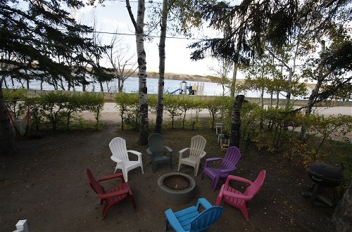 Photo 29 - Lakefront Cottage in Manitou Beach
