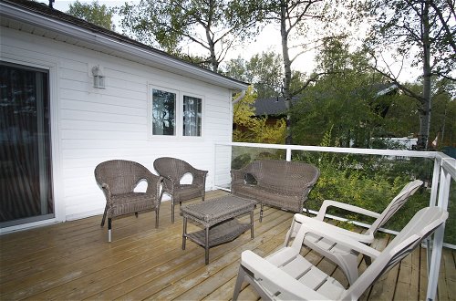 Photo 30 - Lakefront Cottage in Manitou Beach