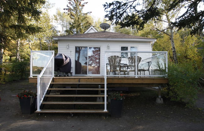 Lakefront Cottage in Manitou Beach - Foto 1