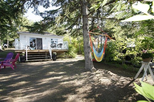Foto 5 - Lakefront Cottage in Manitou Beach
