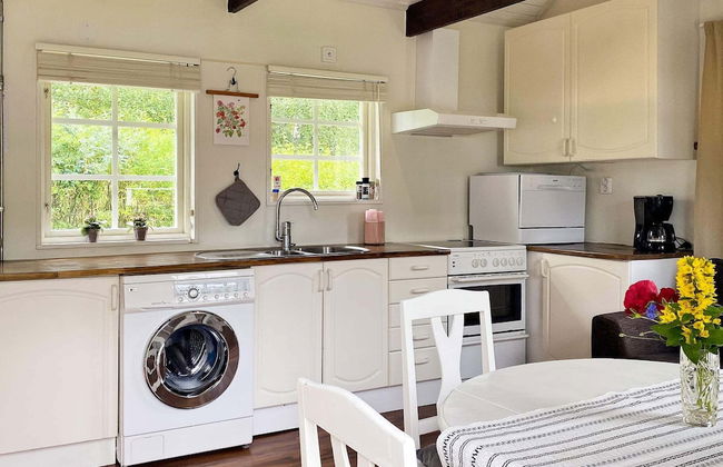 4 Person Holiday Home in Stenhamra - Foto 7