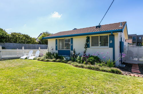 Photo 38 - Beachfront Cottages Torquay