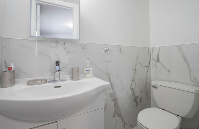 Applewood Suites - 4 BDRM King West - Foto 35