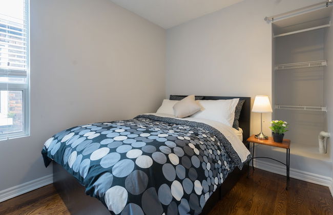 Applewood Suites - 4 BDRM King West - Foto 17