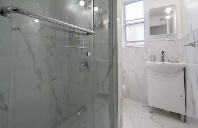 Applewood Suites - 4 BDRM King West - Foto 34