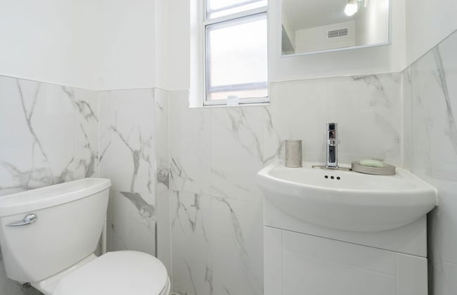 Applewood Suites - 4 BDRM King West - Foto 36